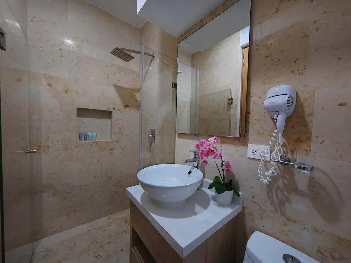 Playa Retreat With Pool, Near 5Th Avenue & Beach Playa del Carmen Apartment