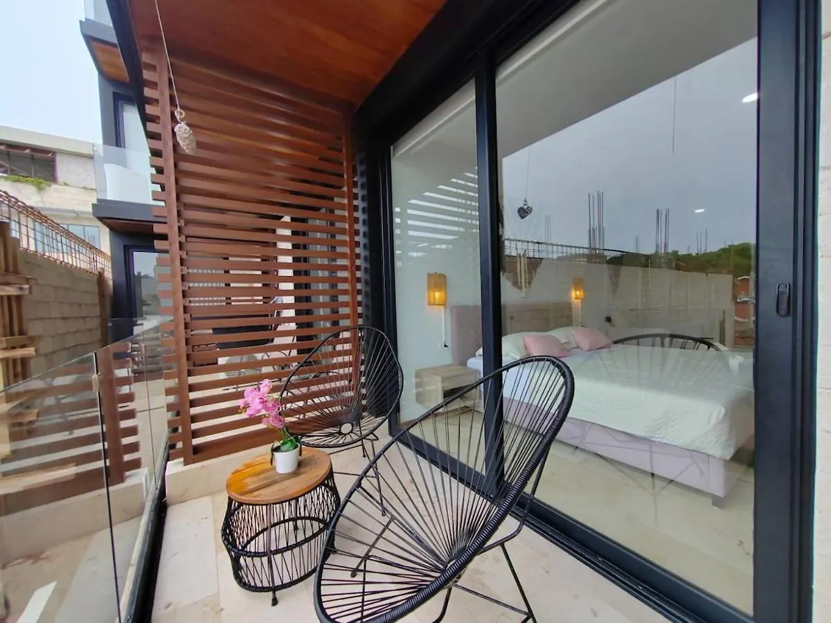 Apartment Playa Retreat With Pool, Near 5Th Avenue & Beach Playa del Carmen